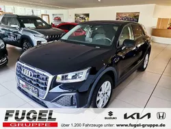 Mythosschwarz metallic Gebraucht 2022 Audi Q2 Comfort SUV | 22.899 € (Guter Preis)