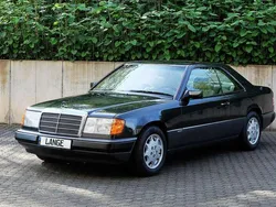 199 blauschwarz metallic (metallic) Gebraucht 1991 Mercedes 300 Coupé | 29.480 €