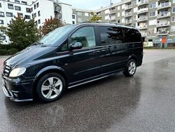 Schwarz Gebraucht 2007 Mercedes Viano Van / Kleinbus | 15.900 €