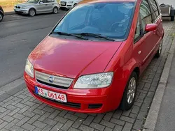 Rot Gebraucht 2007 Fiat Idea Van / Kleinbus | 3.699 € (Fairer Preis)