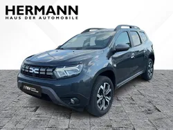 Grau comete Gebraucht 2023 Dacia Duster Journey SUV | 20.799 € (Fairer Preis)