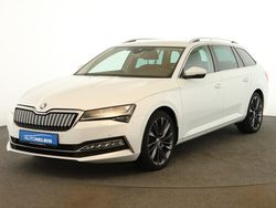 Moonweiss metallic Gebraucht 2020 Skoda Superb Style Kombi | 23.880 € (Etwas zu teuer)