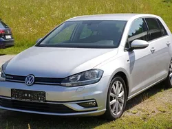 Reflexsilber Gebraucht 2018 VW Golf VII Join Limousine | 14.900 € (Guter Preis)