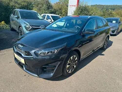 Schwarz Neu 2024 Kia Ceed Sportswagon Spirit Kombi | 34.980 € (Teuer)
