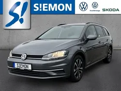 Grau Gebraucht 2019 VW Golf VII United Kombi | 16.230 € (Etwas zu teuer)