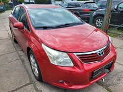 Rot Gebraucht 2009 Toyota Avensis Sol Kombi | 2.900 € (Fairer Preis)