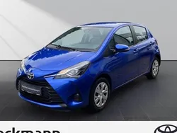 Blau Gebraucht 2019 Toyota Yaris Comfort Limousine | 12.890 € (Etwas zu teuer)
