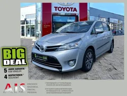 Platinsilber metallic Gebraucht 2014 Toyota Verso Life Van / Kleinbus | 12.990 € (Fairer Preis)