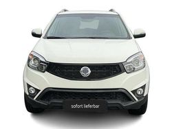 Weiss Gebraucht 2016 Ssangyong (KGM) Korando SUV | 13.470 € (Fairer Preis)