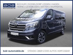 Grau Gebraucht 2024 Renault Trafic Van / Kleinbus | 42.221 € (Etwas zu teuer)