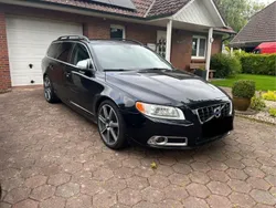 Schwarz Gebraucht 2010 Volvo V70 R-Design Kombi | 8.900 € (Etwas zu teuer)