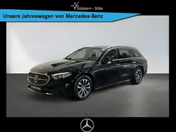 Schwarz Gebraucht 2025 Mercedes E220 Avantgarde Limousine | 52.990 € (Guter Preis)