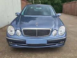 Blau Gebraucht 2005 Mercedes E200 Limousine | 6.300 € (Etwas zu teuer)