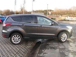 Grau Gebraucht 2016 Ford Kuga Individual SUV | 8.199 € (Superpreis)