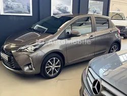 Grau Gebraucht 2020 Toyota Yaris Team Limousine | 12.900 € (Fairer Preis)