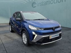 Blau Gebraucht 2024 Renault Captur Esprit Alpine SUV | 31.630 € (Teuer)