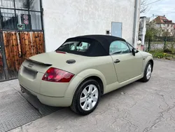 Grün Gebraucht 2002 Audi TT Roadster Cabrio | 3.950 € (Fairer Preis)