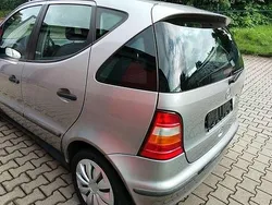 Grau Gebraucht 2000 Mercedes A140 Limousine | 1.500 € (Etwas zu teuer)