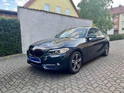 Blau Gebraucht 2016 BMW 220 Sport Line Coupé | 18.500 € (Etwas zu teuer)