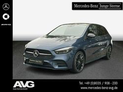 Blau Gebraucht 2022 Mercedes B250e AMG Van / Kleinbus | 30.800 € (Fairer Preis)