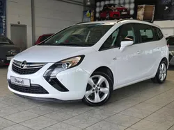 Weiß Gebraucht 2014 Opel Zafira Tourer Edition Van / Kleinbus | 7.500 € (Fairer Preis)