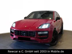 Rot Gebraucht 2024 Porsche Cayenne Turbo E-Hybrid SUV | 159.500 €