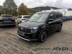 Bursting green Neu 2025 Ford Tourneo Courier Active Van / Kleinbus | 27.980 € (Fairer Preis)