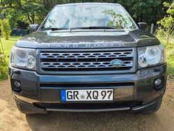 Grau Gebraucht 2011 Land Rover Freelander 2 HSE SUV | 10.000 € (Fairer Preis)
