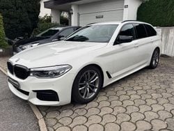 Alpinweiss iii Gebraucht 2019 BMW 530 M Sport Kombi | 22.500 € (Guter Preis)