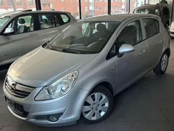 Silber Gebraucht 2010 Opel Corsa Limousine | 2.990 € (Fairer Preis)