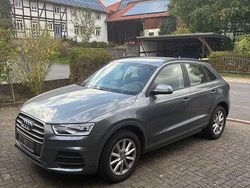 Grau Gebraucht 2018 Audi Q3 SUV | 19.000 € (Guter Preis)