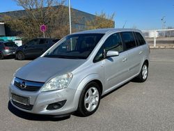 Silber Gebraucht 2008 Opel Zafira Edition Van / Kleinbus | 1.900 € (Superpreis)