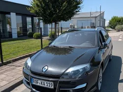 Schwarz Gebraucht 2012 Renault Laguna GrandTour Initiale Kombi | 7.800 € (Etwas zu teuer)