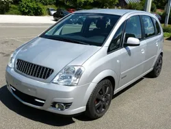 Silber Gebraucht 2006 Opel Meriva Cosmo Van / Kleinbus | 1.299 € (Superpreis)