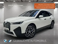 Weiß Gebraucht 2022 BMW iX Sport Line SUV | 57.890 € (Guter Preis)
