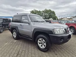 Grau Gebraucht 2005 Nissan Patrol SUV | 17.900 € (Fairer Preis)