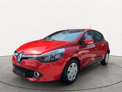 Rot Gebraucht 2013 Renault Clio IV Limousine | 7.450 € (Etwas zu teuer)