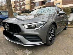 Grau Gebraucht 2022 Mercedes CLA250e Shooting Brake Kombi | 28.498 € (Fairer Preis)