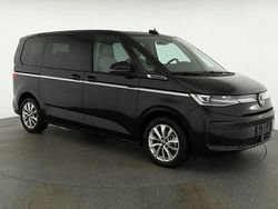 Deep black perleffekt Gebraucht 2024 VW T7 Style Van | 60.184 €