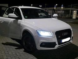Weiß Gebraucht 2014 Audi Q5 S-Line SUV | 19.989 €