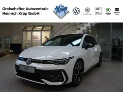 Weiß Neu 2025 VW Golf VIII GTI Limousine | 53.200 €