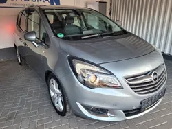 Silber Gebraucht 2014 Opel Meriva Innovation Van / Kleinbus | 9.500 € (Fairer Preis)
