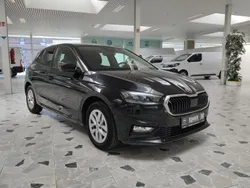 Schwarz Gebraucht 2022 Skoda Fabia Ambition Kleinwagen | 15.980 € (Guter Preis)