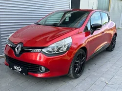 Rot Gebraucht 2014 Renault Clio IV Dynamique Limousine | 6.490 € (Fairer Preis)