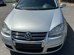 Silber Gebraucht 2009 VW Golf VI Comfortline Kombi | 4.350 € (Fairer Preis)