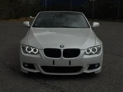 Weiß Gebraucht 2011 BMW 335 Cabriolet M Performance Cabrio | 18.900 € (Guter Preis)