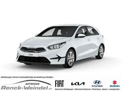 Weiß Neu 2024 Kia Ceed Vision Limousine | 22.349 € (Fairer Preis)
