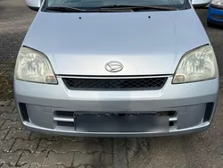 Silber Gebraucht 2003 Daihatsu Cuore Kleinwagen | 1.500 € (Fairer Preis)