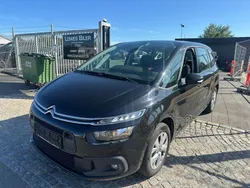 Schwarz Gebraucht 2017 Citroën Grand C4 Picasso Feel Van / Kleinbus | 5.600 € (Etwas zu teuer)
