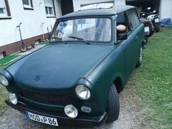 Grün Gebraucht 1986 Trabant 601 Kombi | 3.500 €